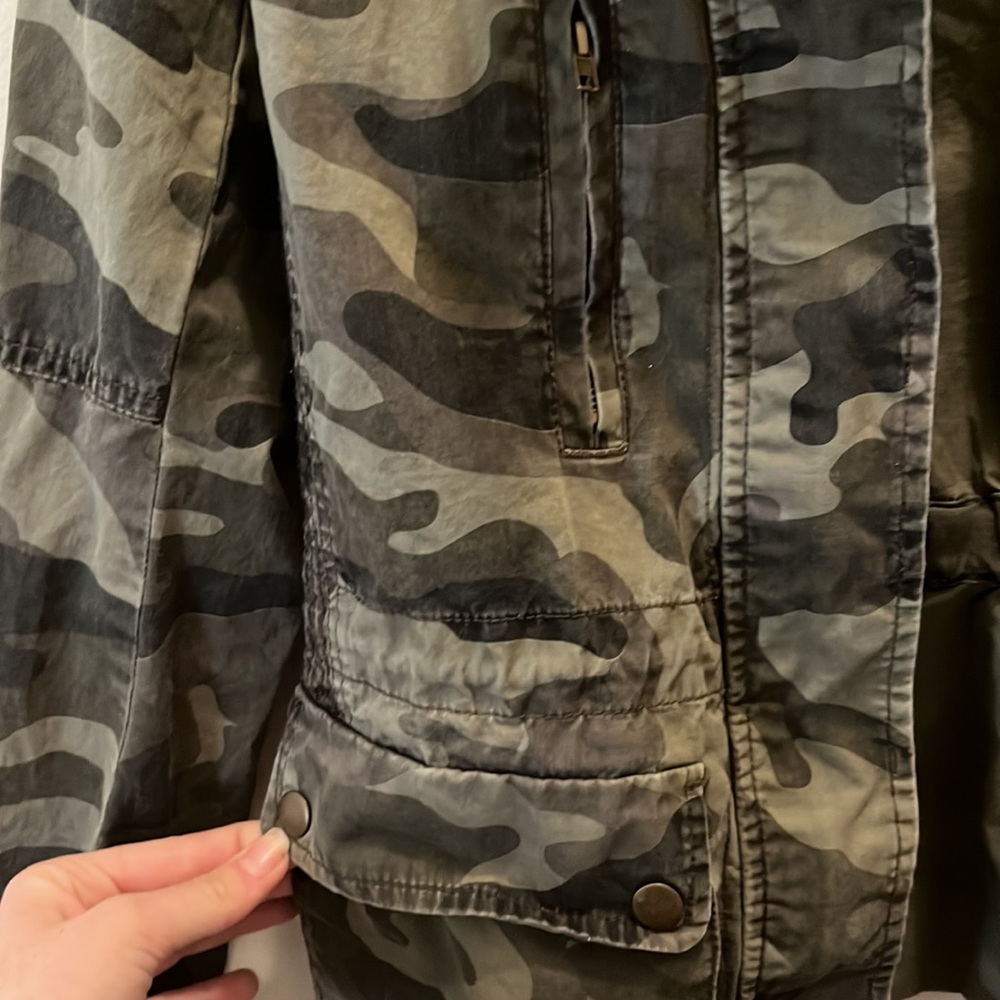 Camo jacket - Picture 4 of 8